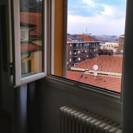 Nolo93 Attic Apt Right In Front Of The Metro Station To Duomo Milan Exterior photo