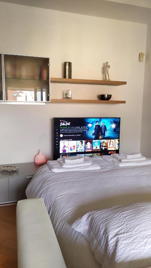 Nolo93 Attic Right In Front Of The Metro Station To Duomo * Milan